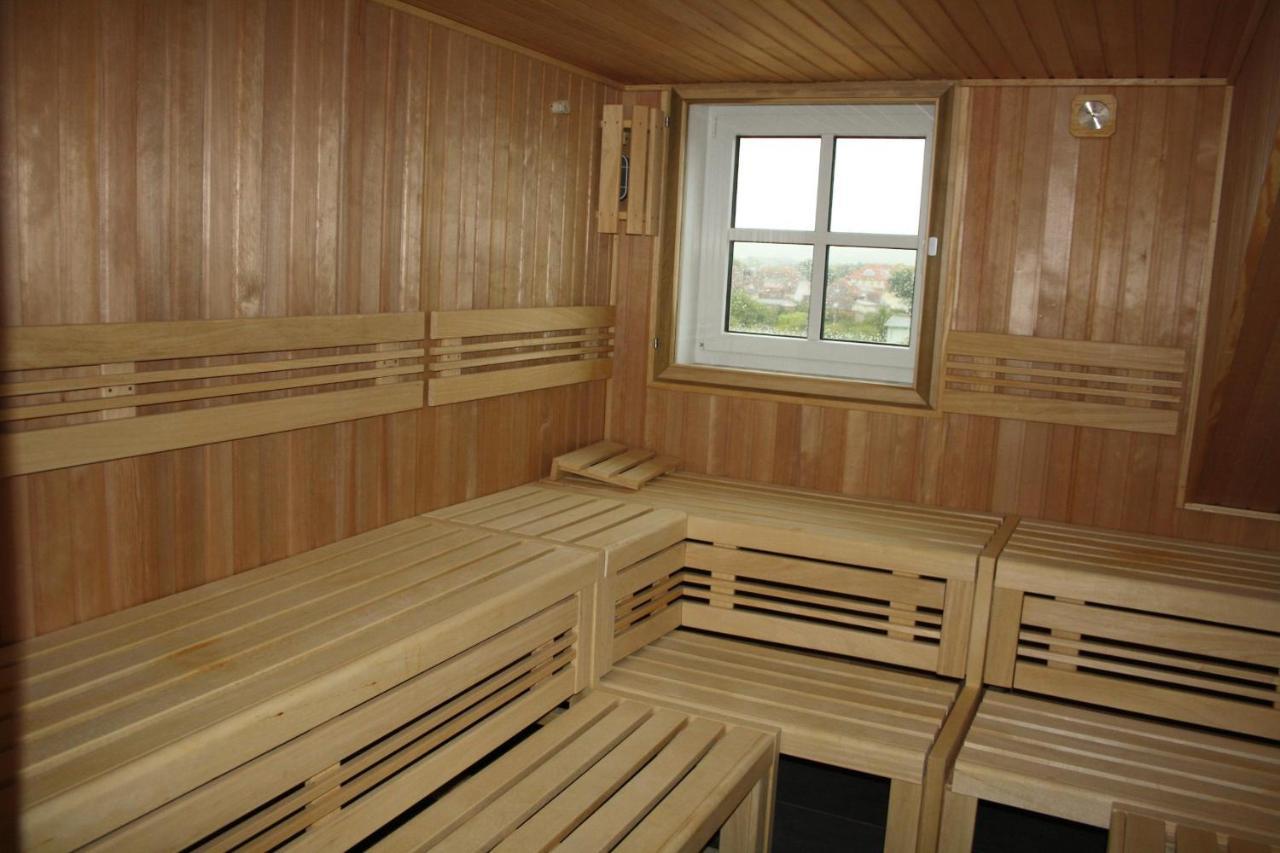 Sunnevelt-Apartment-6 คูล็องสบอร์น ภายนอก รูปภาพ