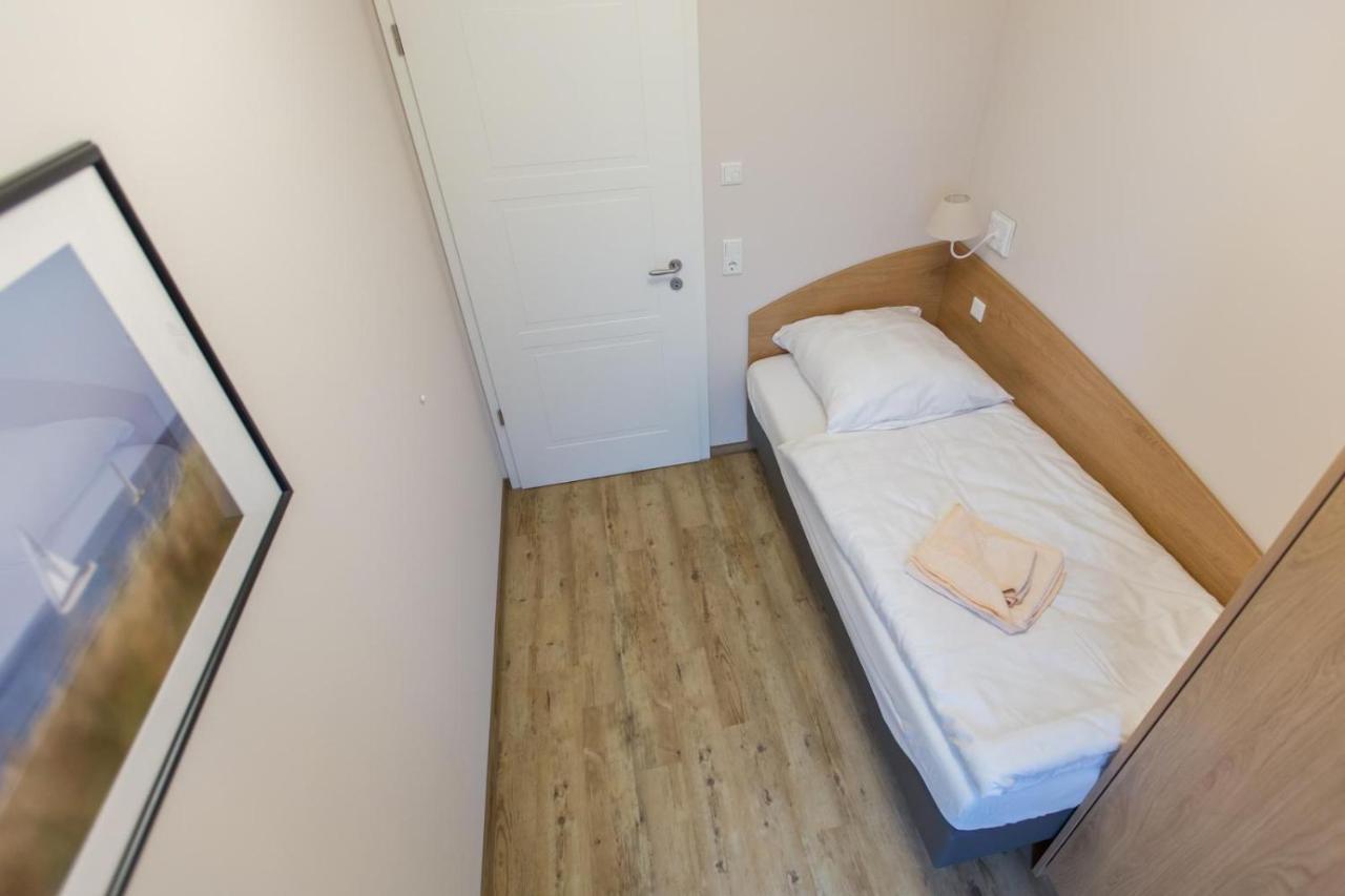 Sunnevelt-Apartment-6 คูล็องสบอร์น ภายนอก รูปภาพ